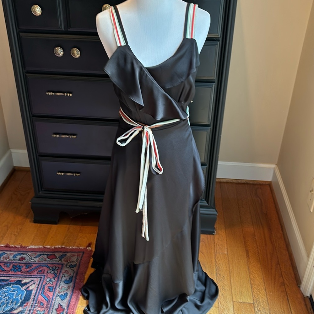 HUTCH Eden Ruffle Hi-Lo Dress Size Medium NWT - Picture 2 of 9